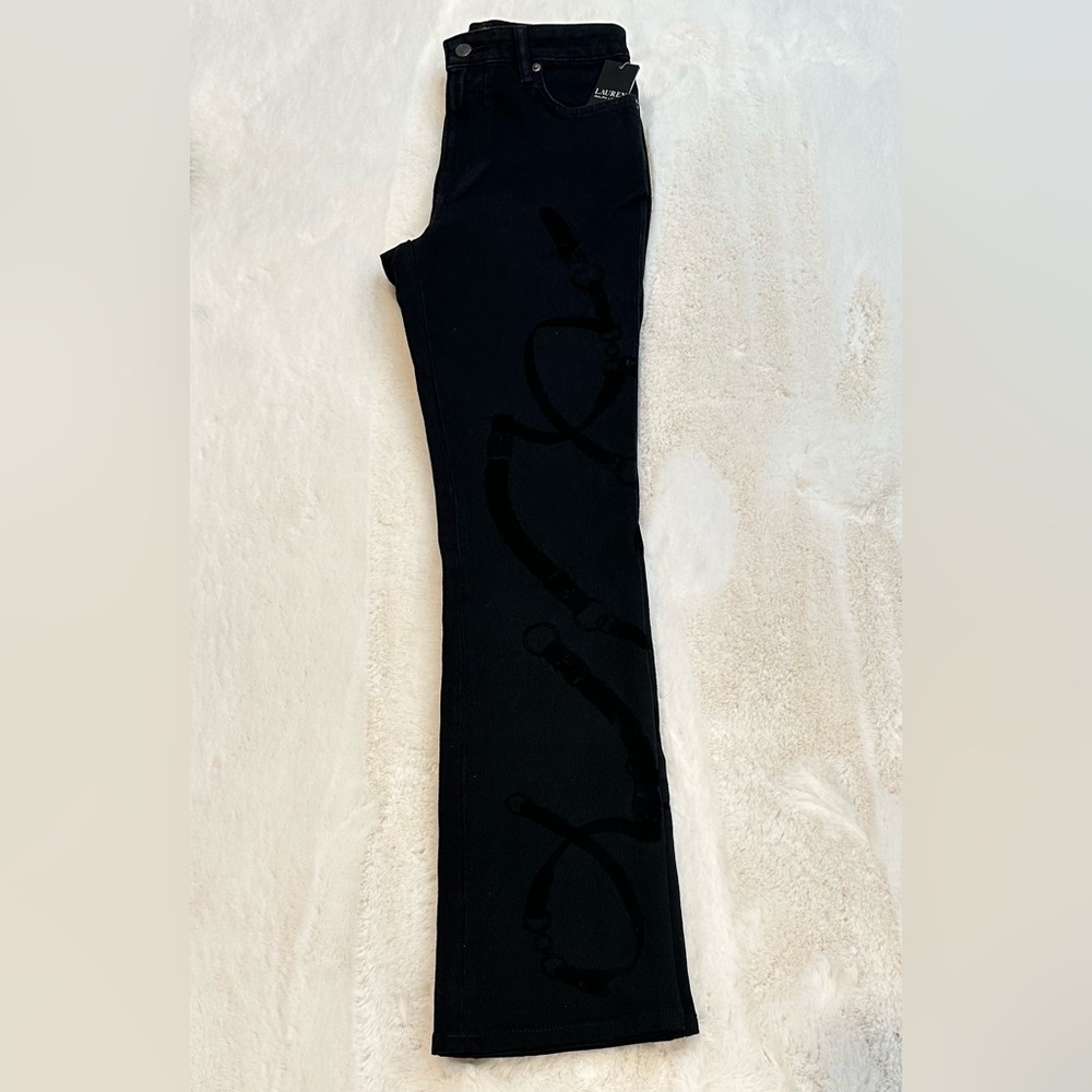 AUTHENTICATED
Belting-Print High-Rise Boot Jean
Lauren - Picture 12 of 15